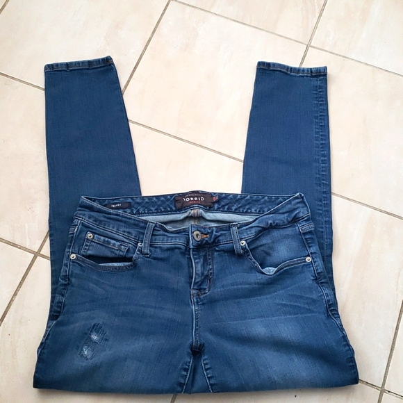 Torrid Premium Skinny Distressed Jeans Size 12 - Picture 8 of 11